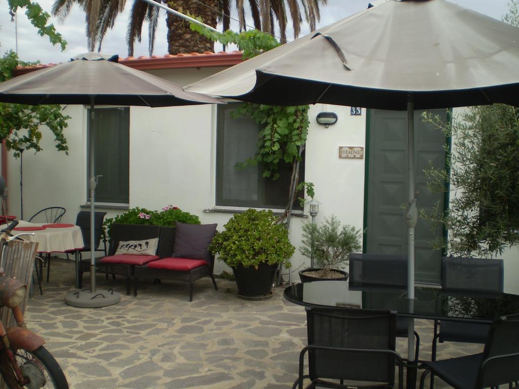 Il Giardino Di Emilio Bed & Breakfast Marrubiu Ruang foto