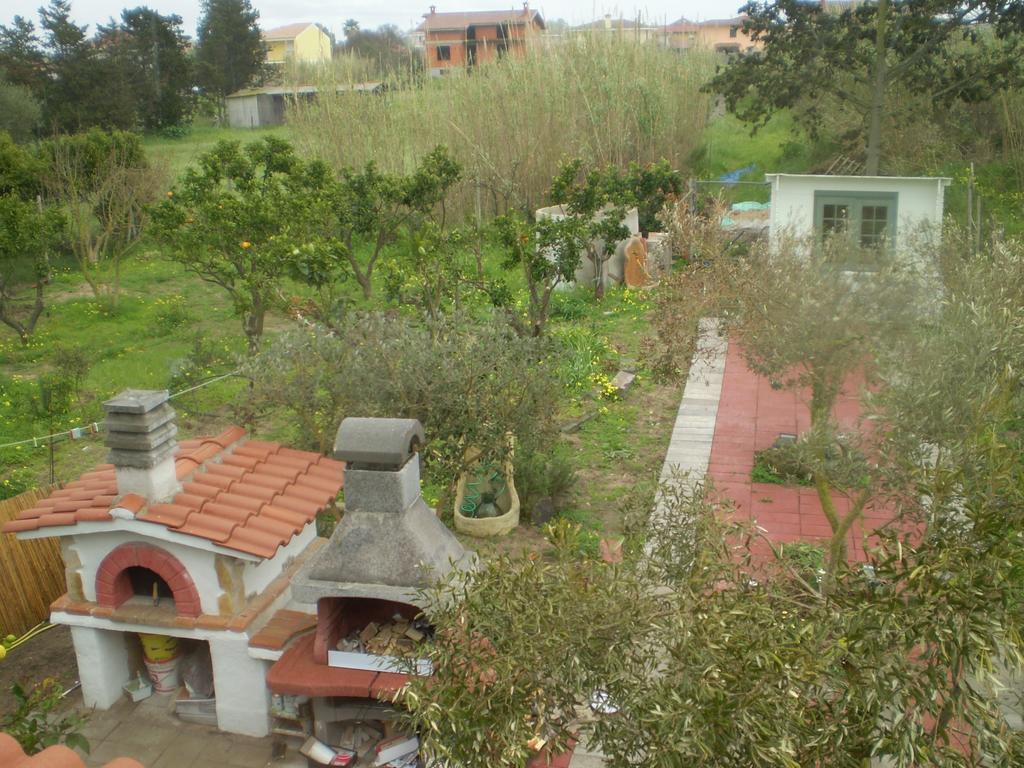 Il Giardino Di Emilio Bed & Breakfast Marrubiu Ruang foto