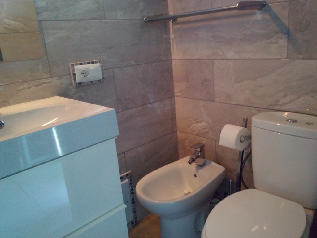 Il Giardino Di Emilio Bed & Breakfast Marrubiu Bagian luar foto