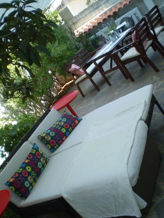 Il Giardino Di Emilio Bed & Breakfast Marrubiu Bagian luar foto